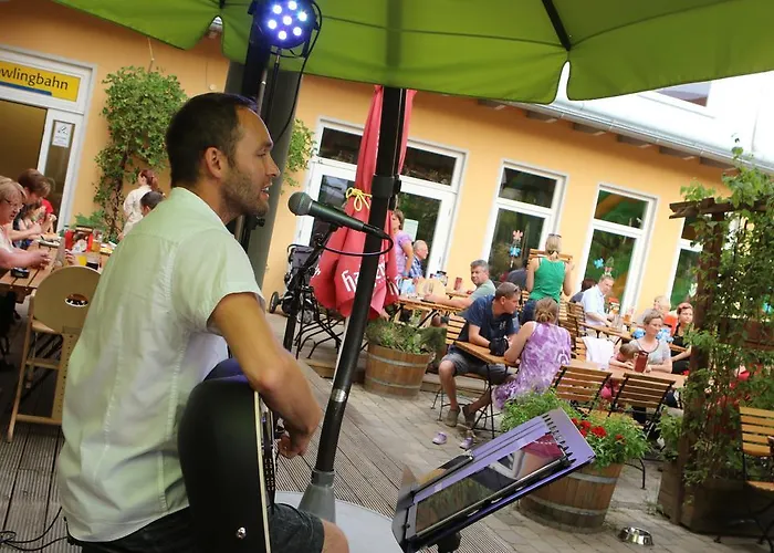 假日公园 哈斯瑟罗德尔假日公园 3*